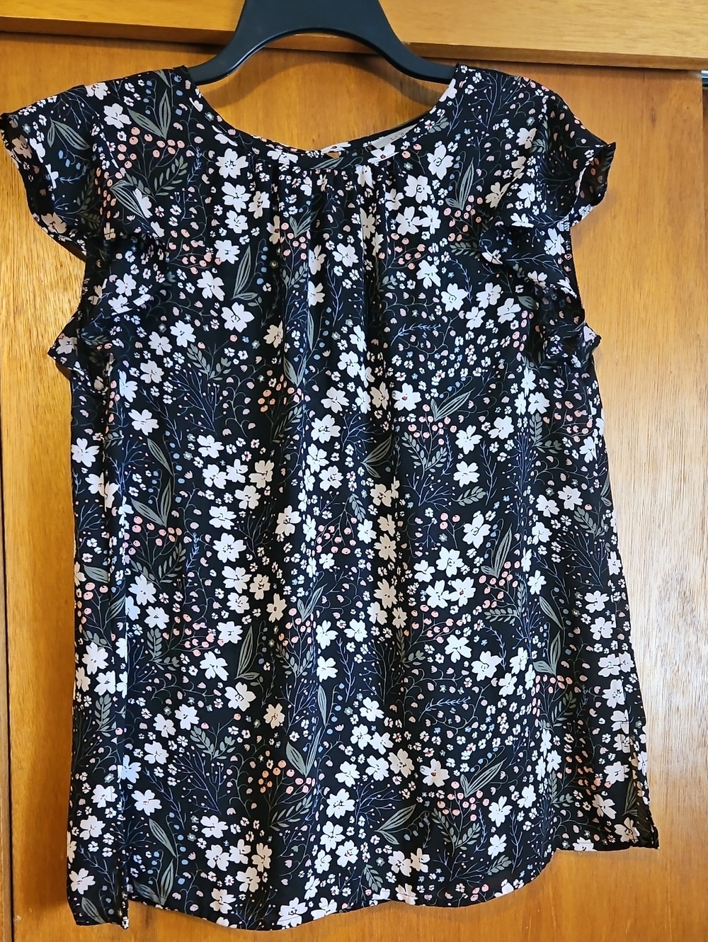 Loft Floral Top Sz Medium